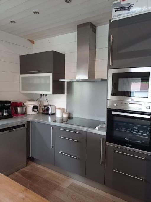 Agreable Maison Piscine Chauffee Et A Holiday home
