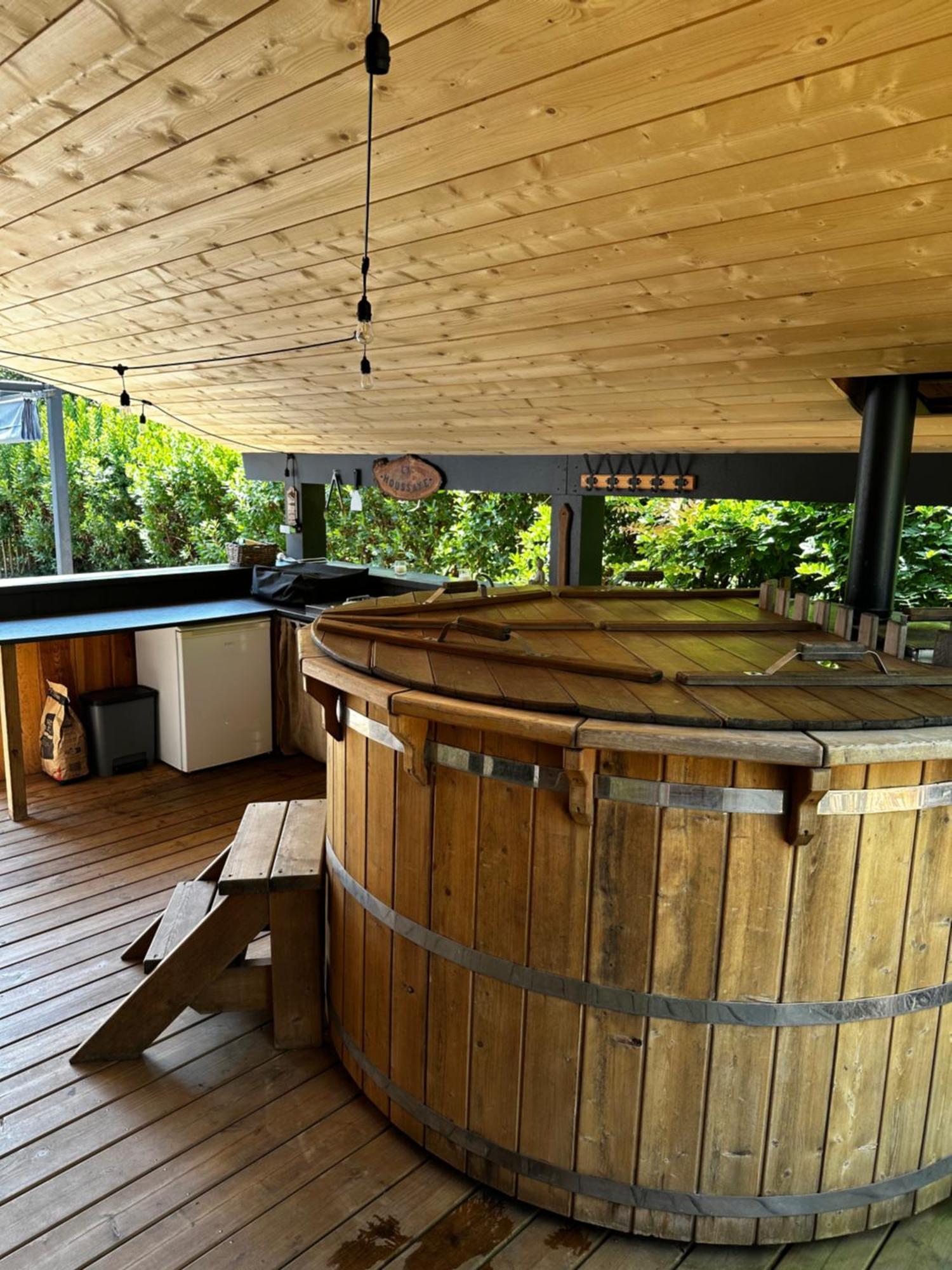 Holiday home Agreable Maison Piscine Chauffee Et A